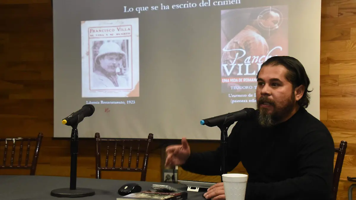 Presentacion del Libro-La Emboscada-En Congreso (3)